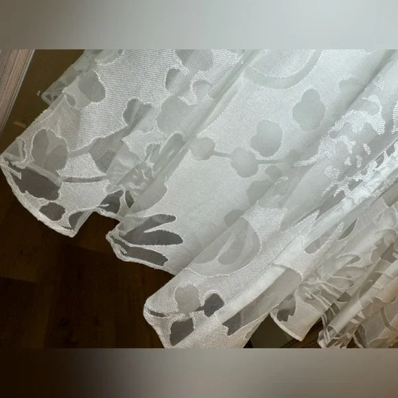 White Black House Market White Spring MIDI Dress Size 2 - Picture 6 of 11